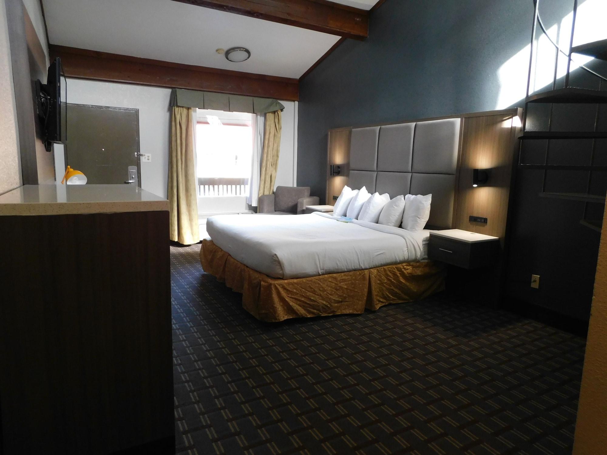 Days Inn & Suites By Wyndham Downtown Gatlinburg Parkway Buitenkant foto