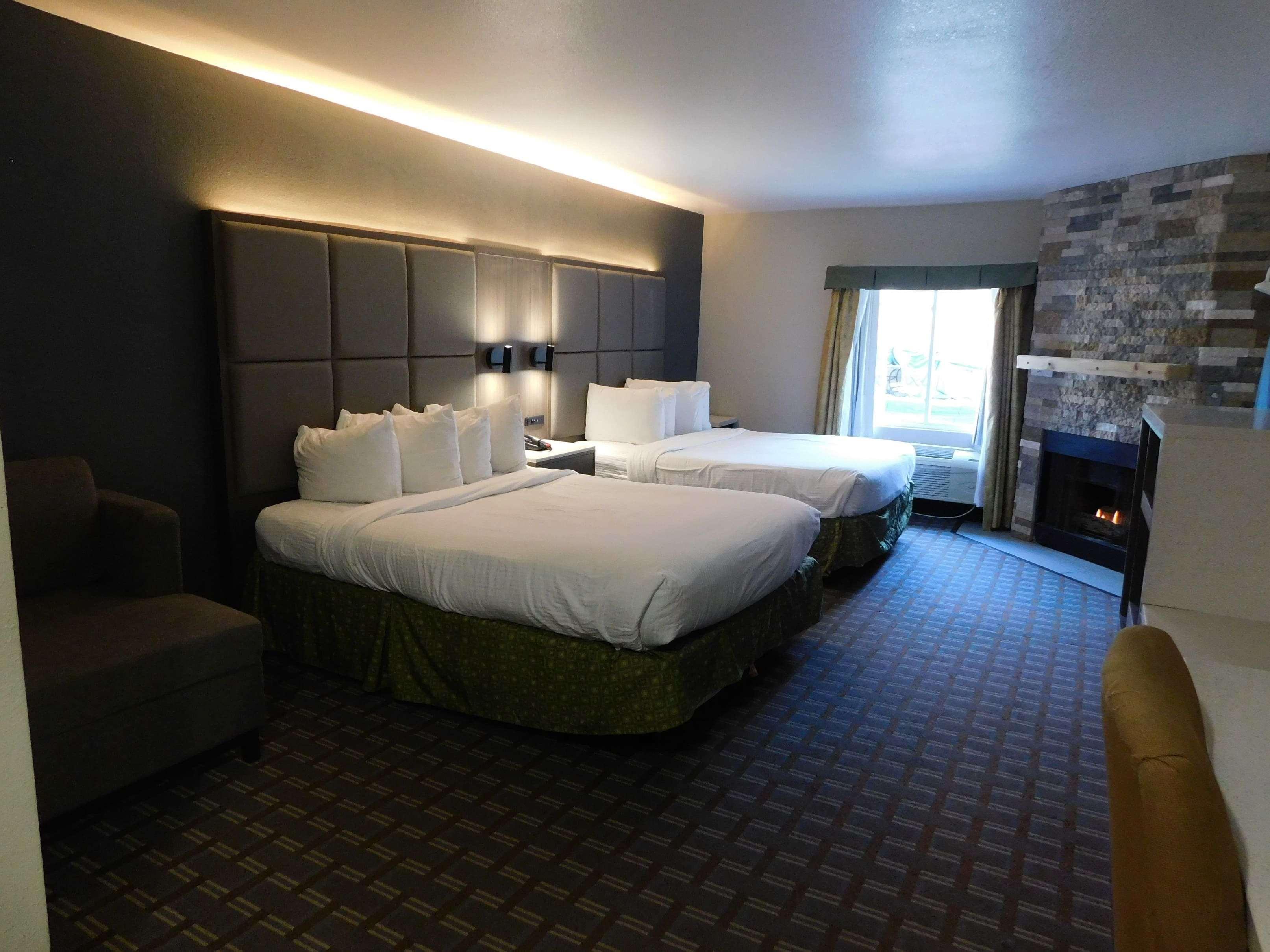 Days Inn & Suites By Wyndham Downtown Gatlinburg Parkway Buitenkant foto